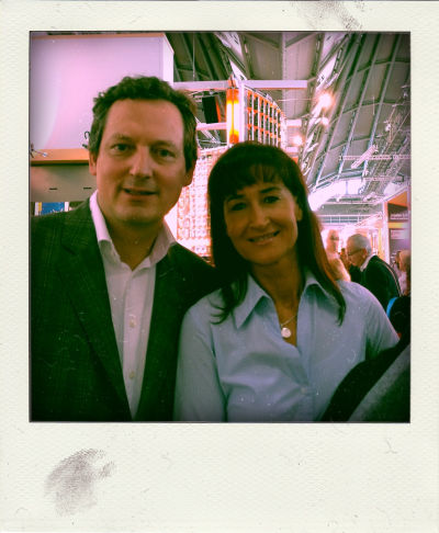 Begegnung auf der Frankfurter Buchmesse 2013: Nathalie Grigorian mit Dr. Eckart von Hirschhausen.